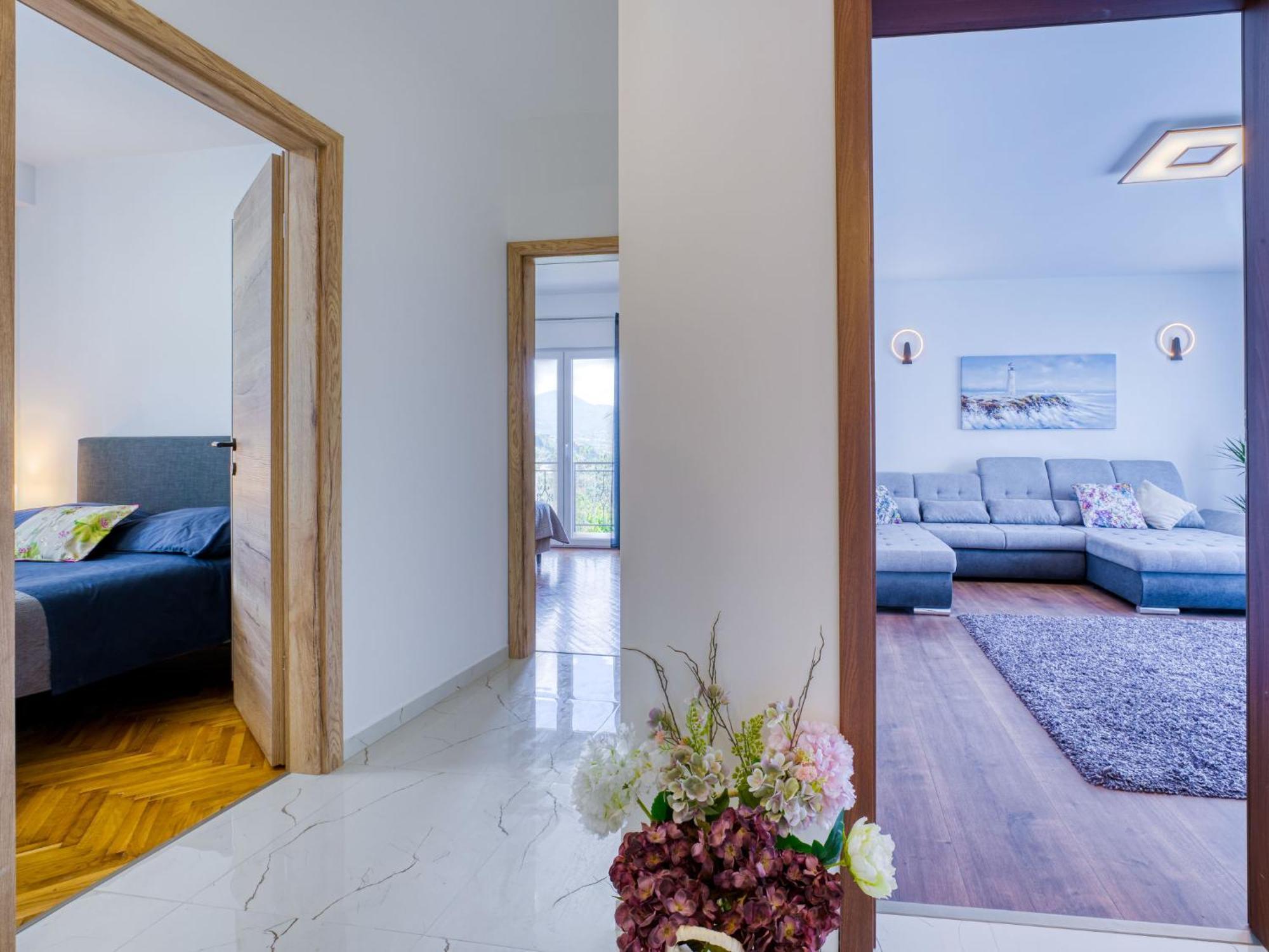 Apartment Laurus-1 By Interhome Lovran Εξωτερικό φωτογραφία